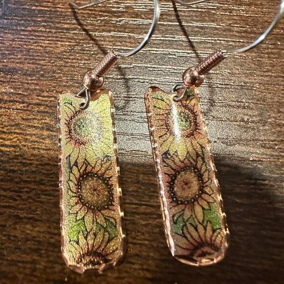 Handcrafted Copper Diamond Cut Sunflower Wire Drop Earrings, Western Boho, Gift - Picture 2 of 9